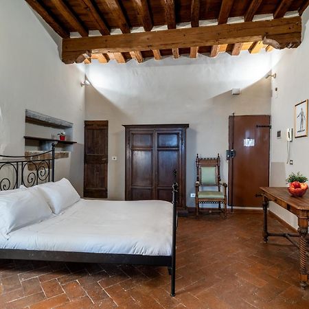 Santa Croce Junior Suite - Dolcevita Holiday Florence Extérieur photo