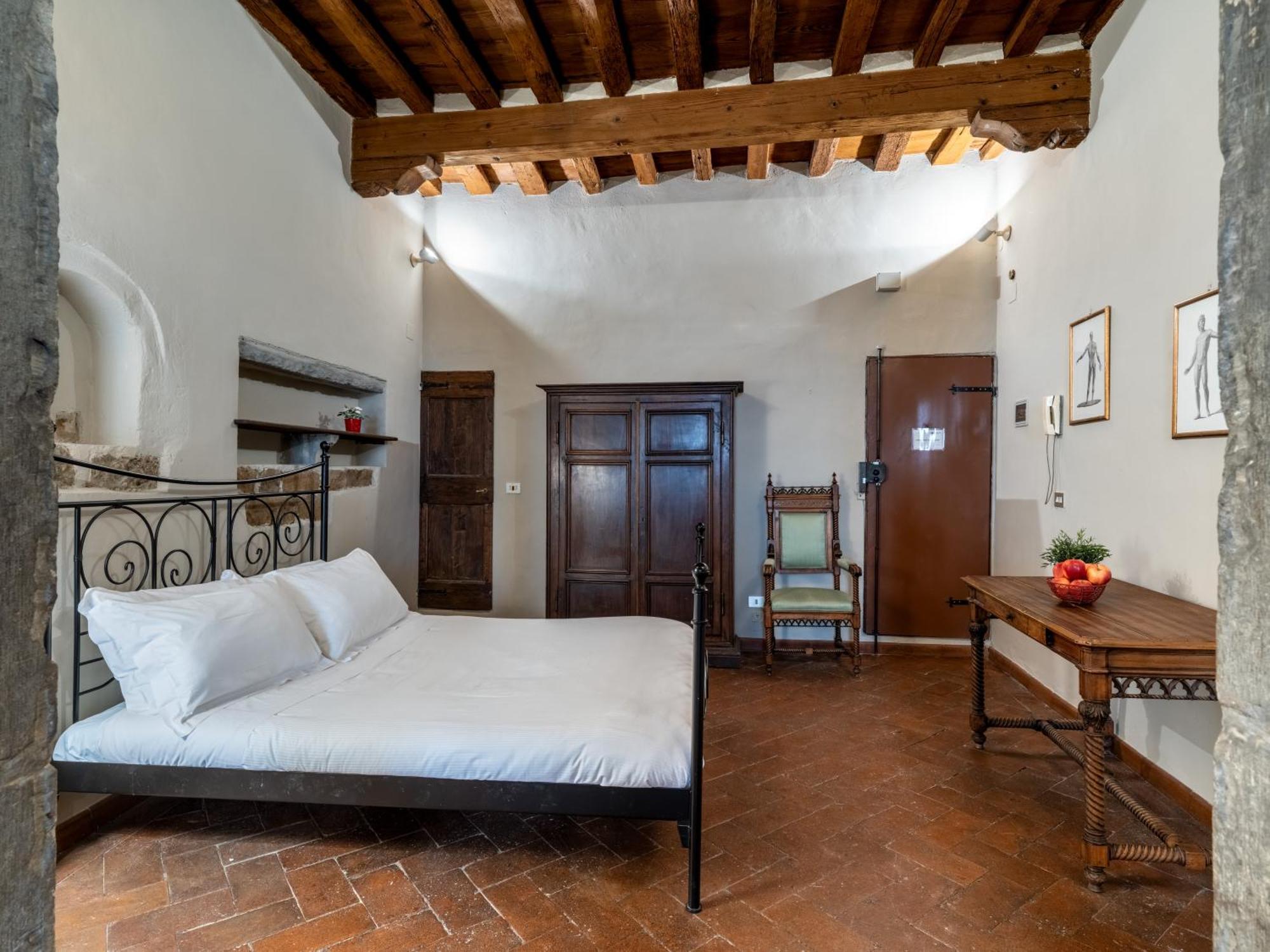 Santa Croce Junior Suite - Dolcevita Holiday Florence Extérieur photo